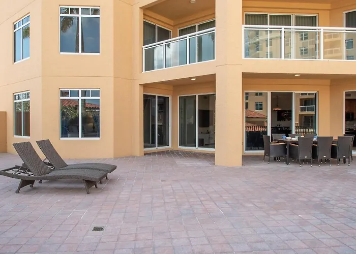 Apartment Belle Harbor 310w Luxury With Oversized Balcony Clearwater Beach