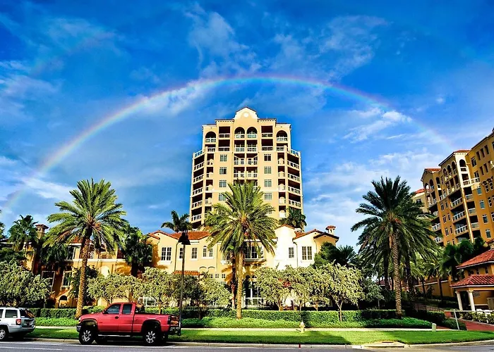 Belle Harbor 310w Luxury With Oversized Balcony Apartment *